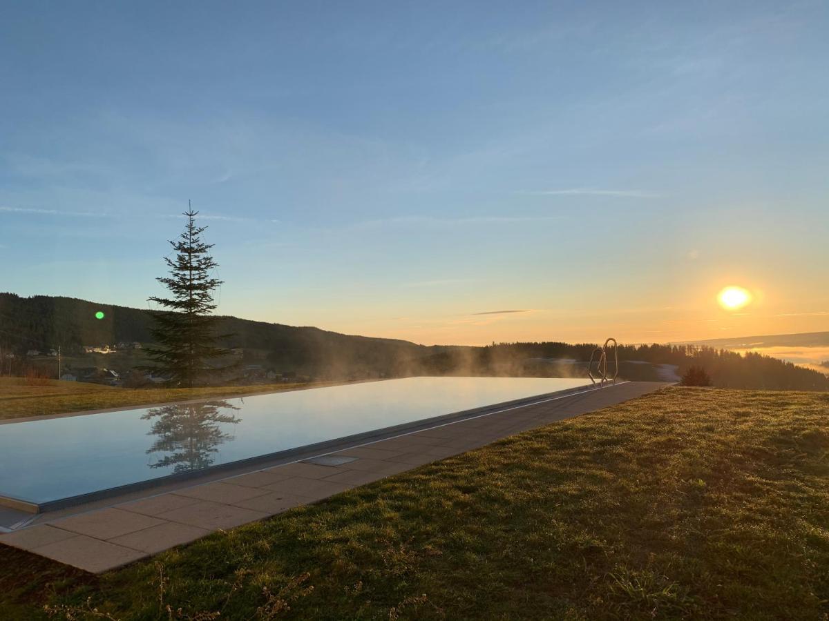 Saigerhoeh Wellness Golf Wandern Ueber Dem Titisee Lenzkirch