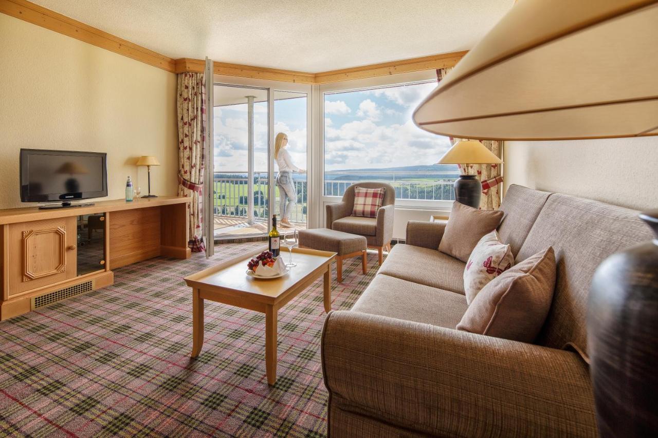 Hotel Saigerhoeh Wellness Golf Wandern Ueber Dem Titisee Lenzkirch