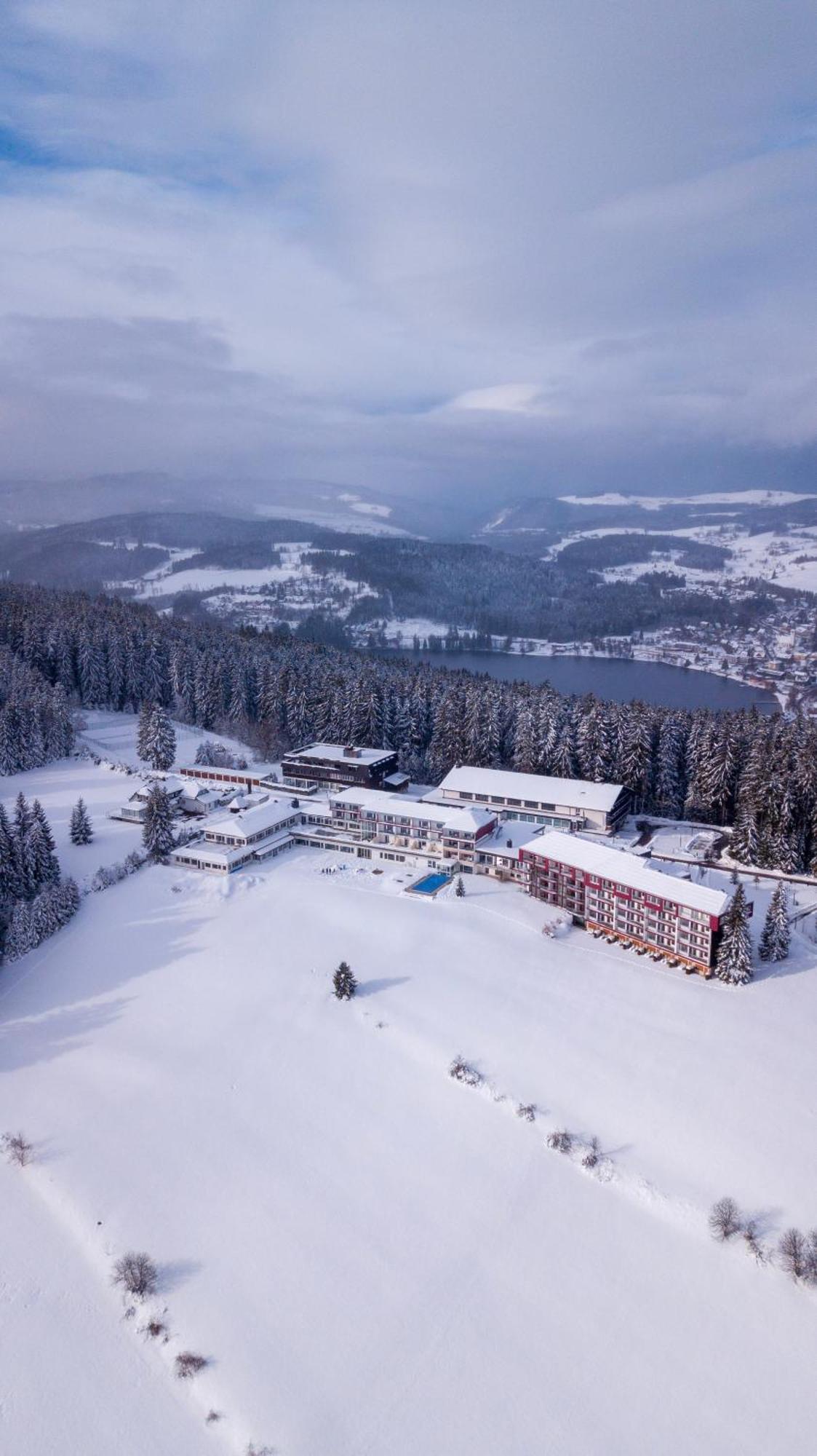 Saigerhoeh Wellness Golf Wandern Ueber Dem Titisee 4*